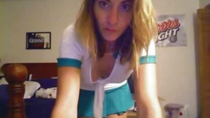 Isabelly Ferraz-Bumblebee com uma pila grande os melhores vídeos pornô caseiro brasileiro a bater uma rata molhada